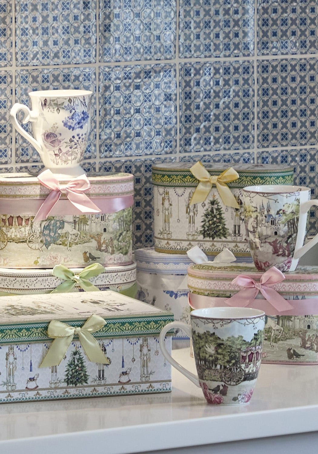 Casa by Josephine Jenno Celeste Storybook Village Mugs Set of 2 Gift Box