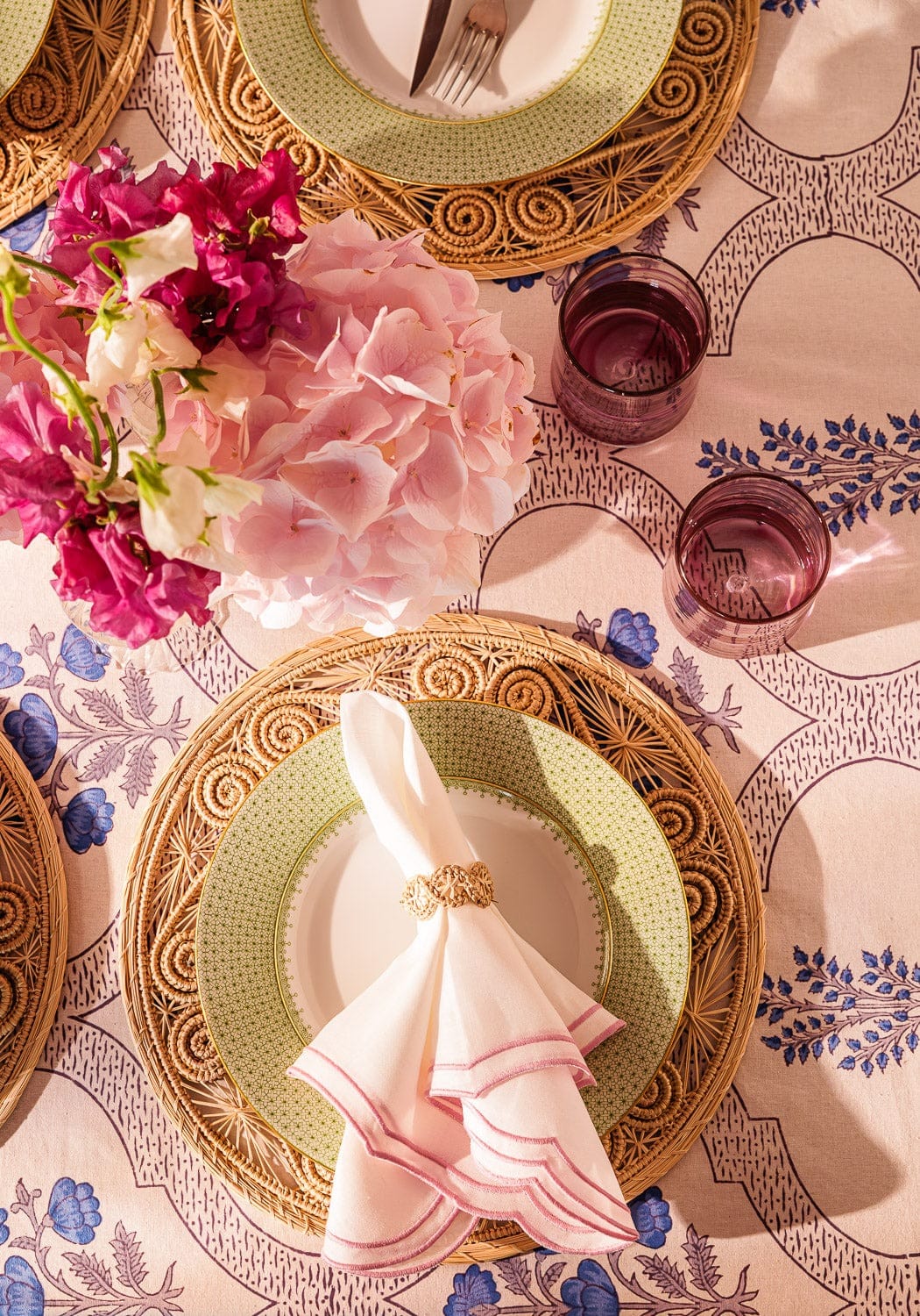 Casa by Josephine Jenno Green Apple Lace Dinner Plates - Set of 4
