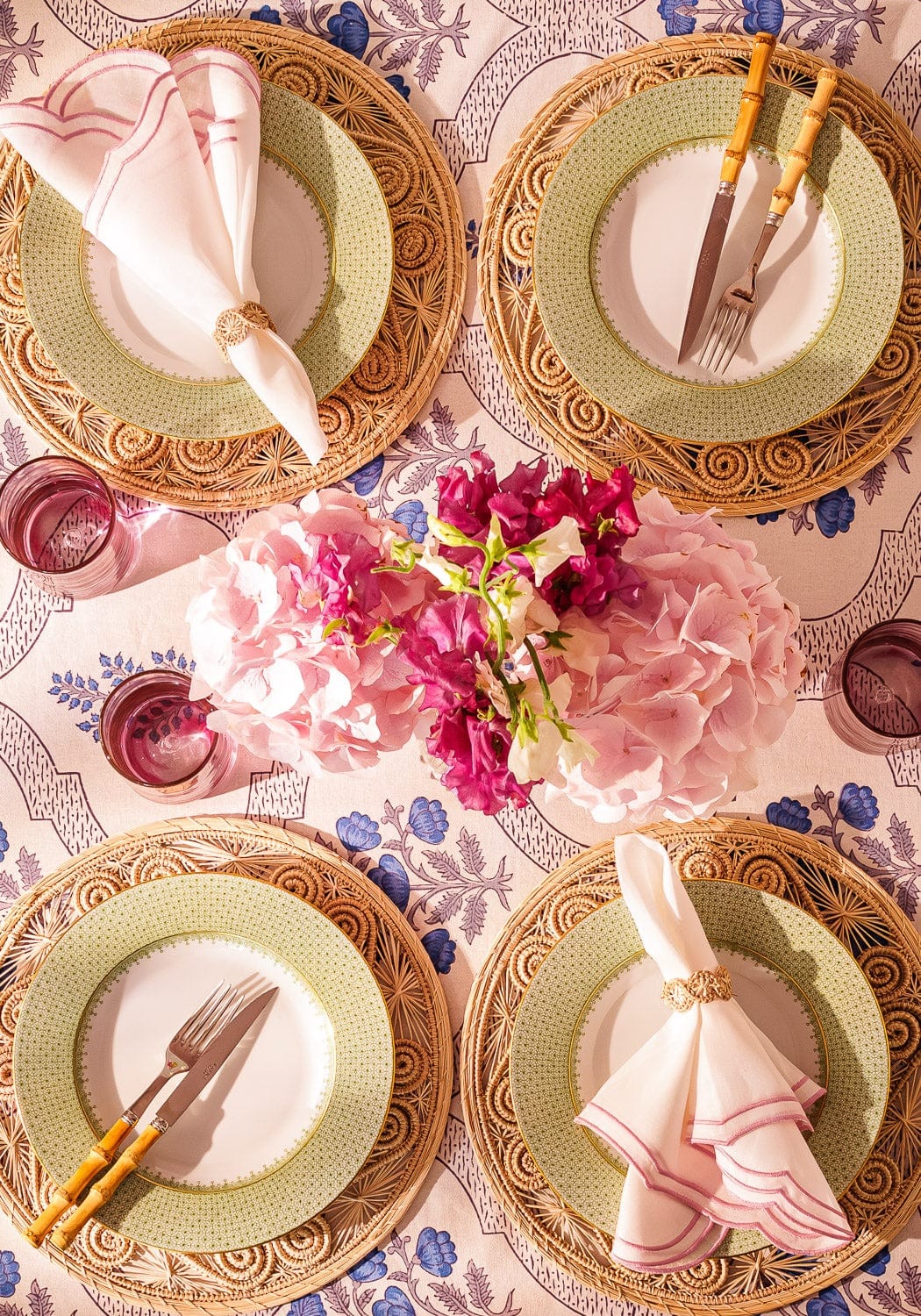 Casa by Josephine Jenno Green Apple Lace Dinner Plates - Set of 4