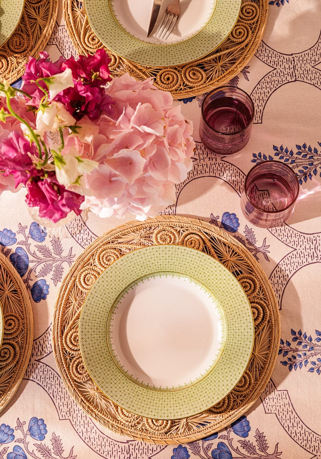 Casa by Josephine Jenno Green Apple Lace Dinner Plates - Set of 4