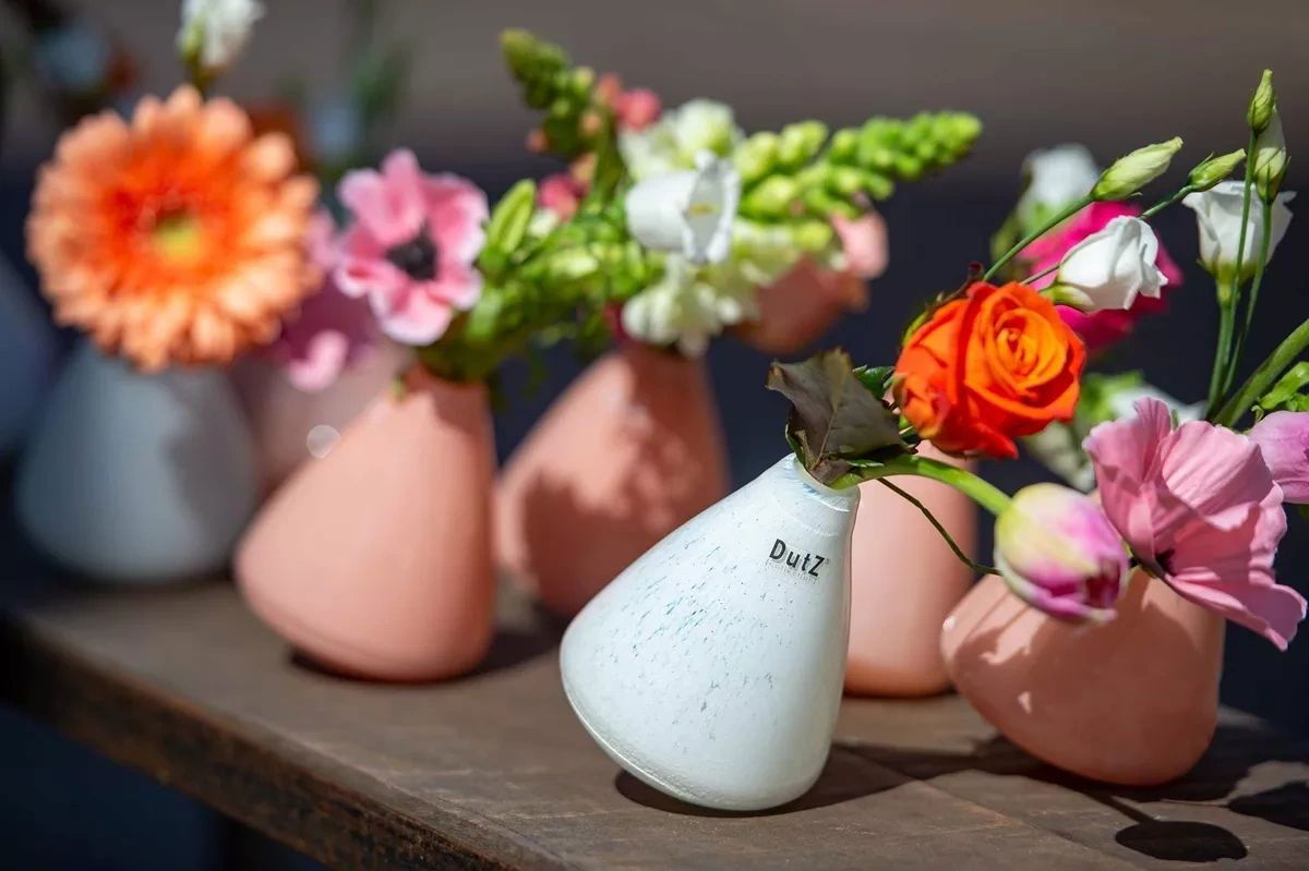 Lowlands Design Tumbling Vase White H12 D10cm