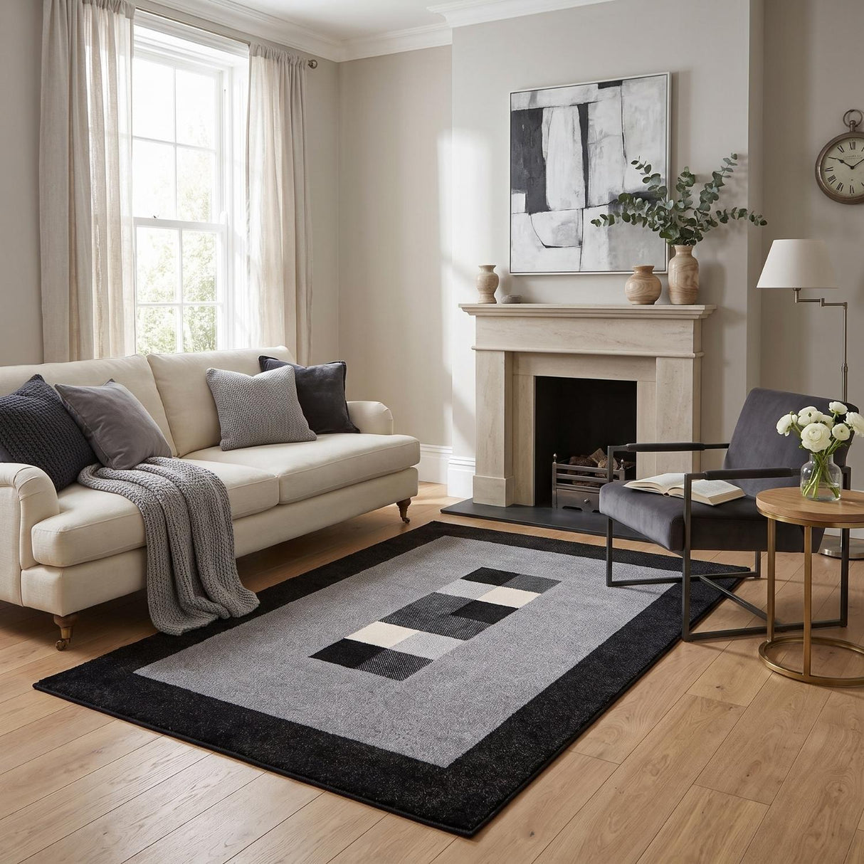 Ephesus Grey Black Rug | 100% polypropylene