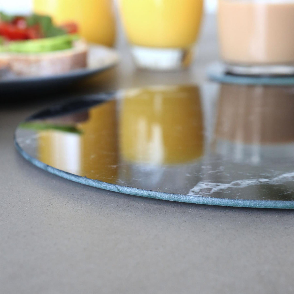 Rinkit Round Glass Chopping Board Marble - 30cm