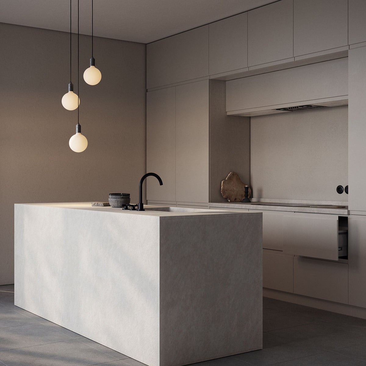 Tala Triple Pendant in Graphite with Sphere IV
