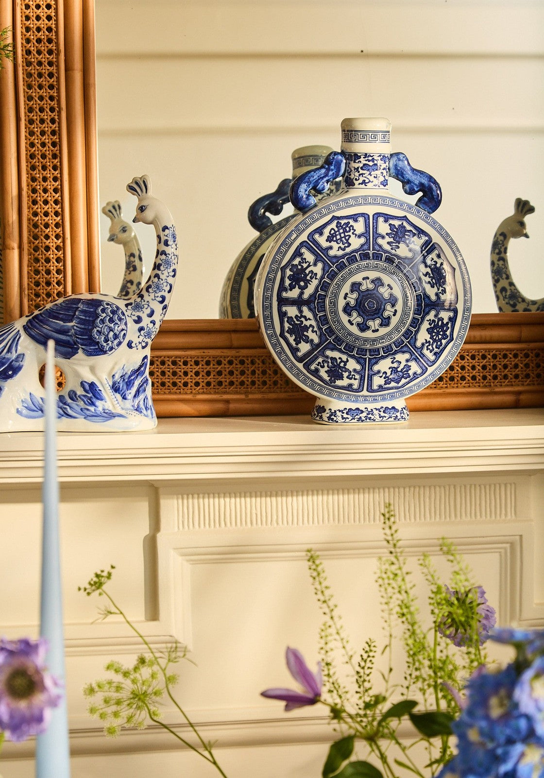 Casa by Josephine Jenno Antoinette Feathered Delft Peacock