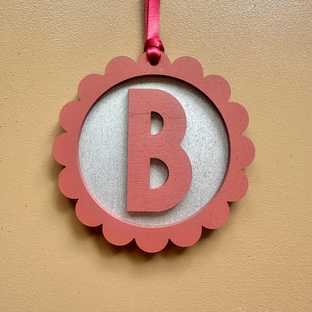Personalised Scalloped Christmas Ornament – Decoration Gift