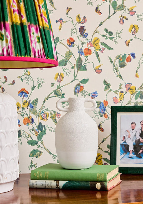 Casa by Josephine Jenno Lilliana Minimalist Amphora Vase