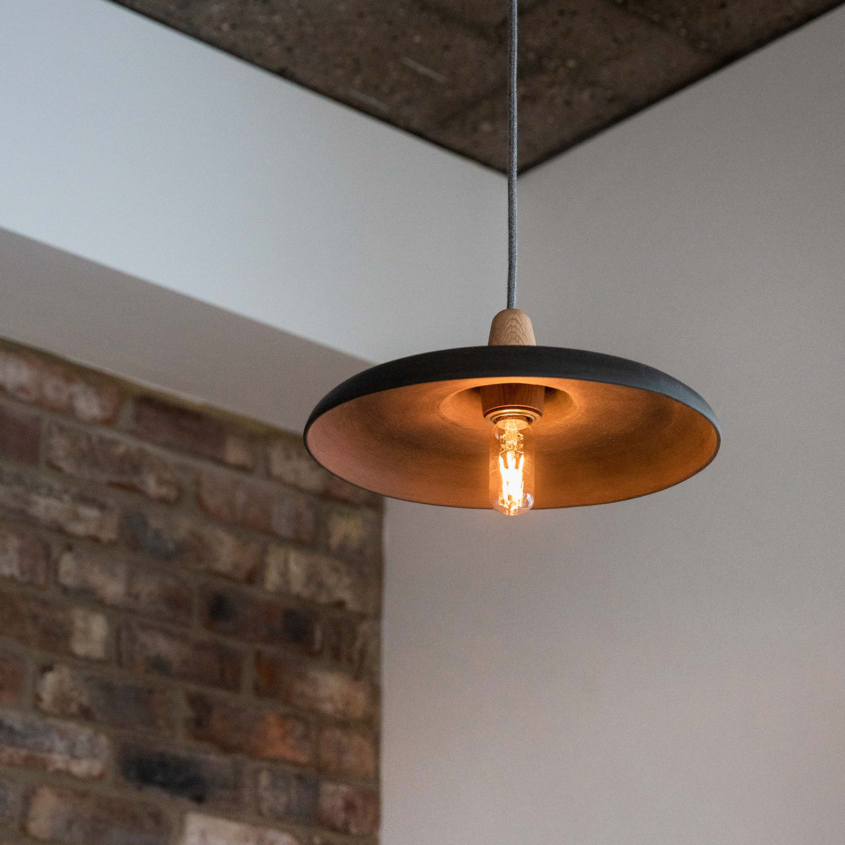 Tala Lurra E27 LED Bulb