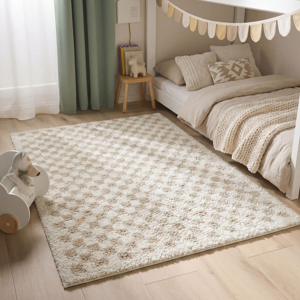 The Rugs Moodi Shaggy Light Beige Nomari Rug