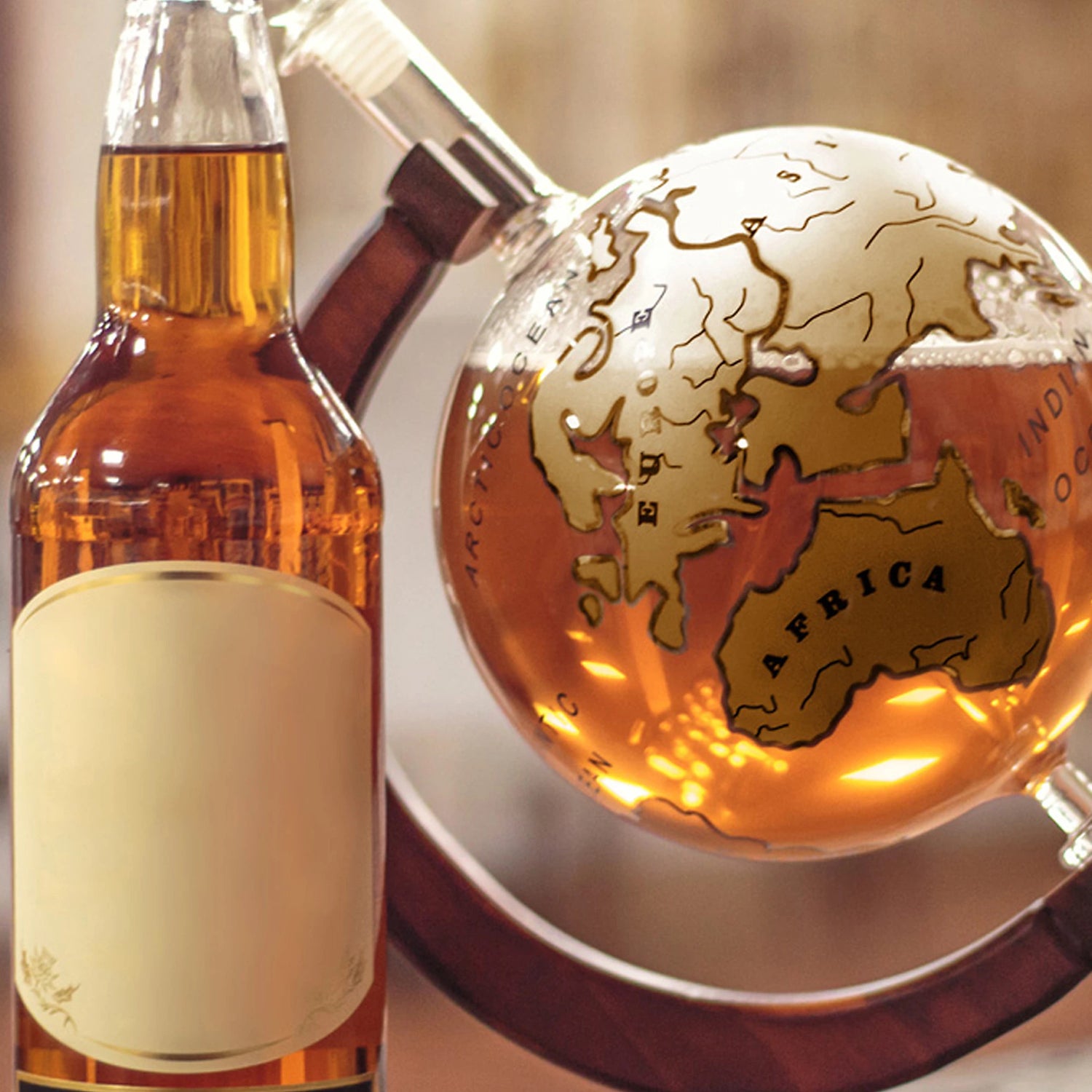Jeray Bar Originale Gold Ship Globe Decanter, 750ml