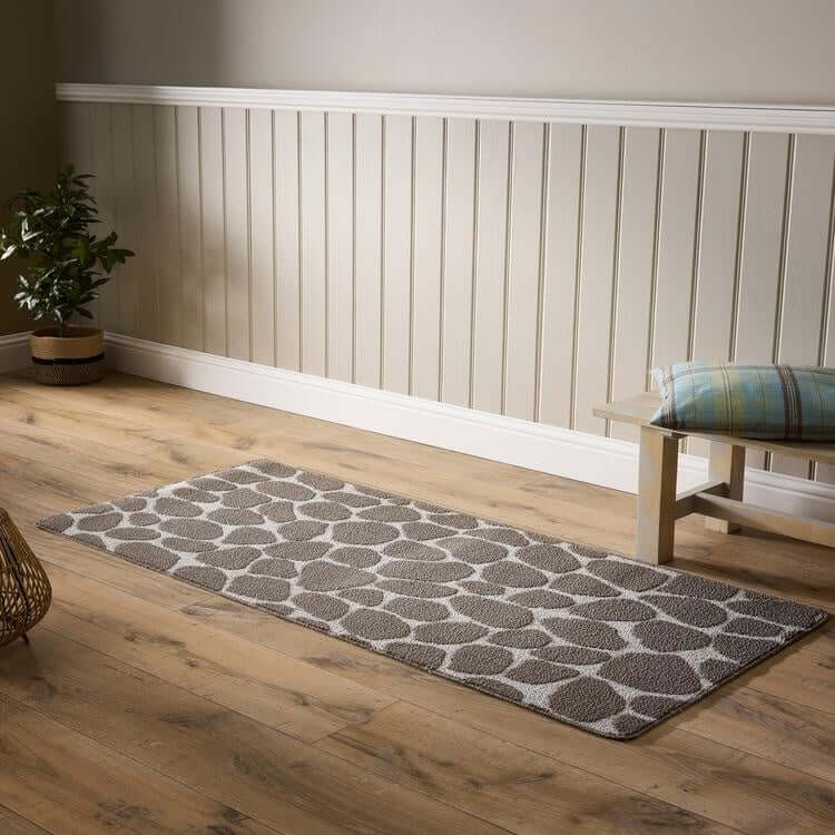 Patterned Washable Mat and Runner in Cream & Brown