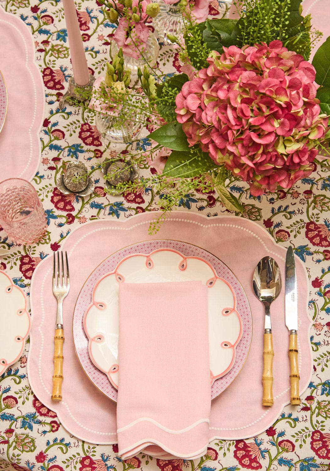 Casa by Josephine Jenno Scalloped Petal Placemat - Blush Pink