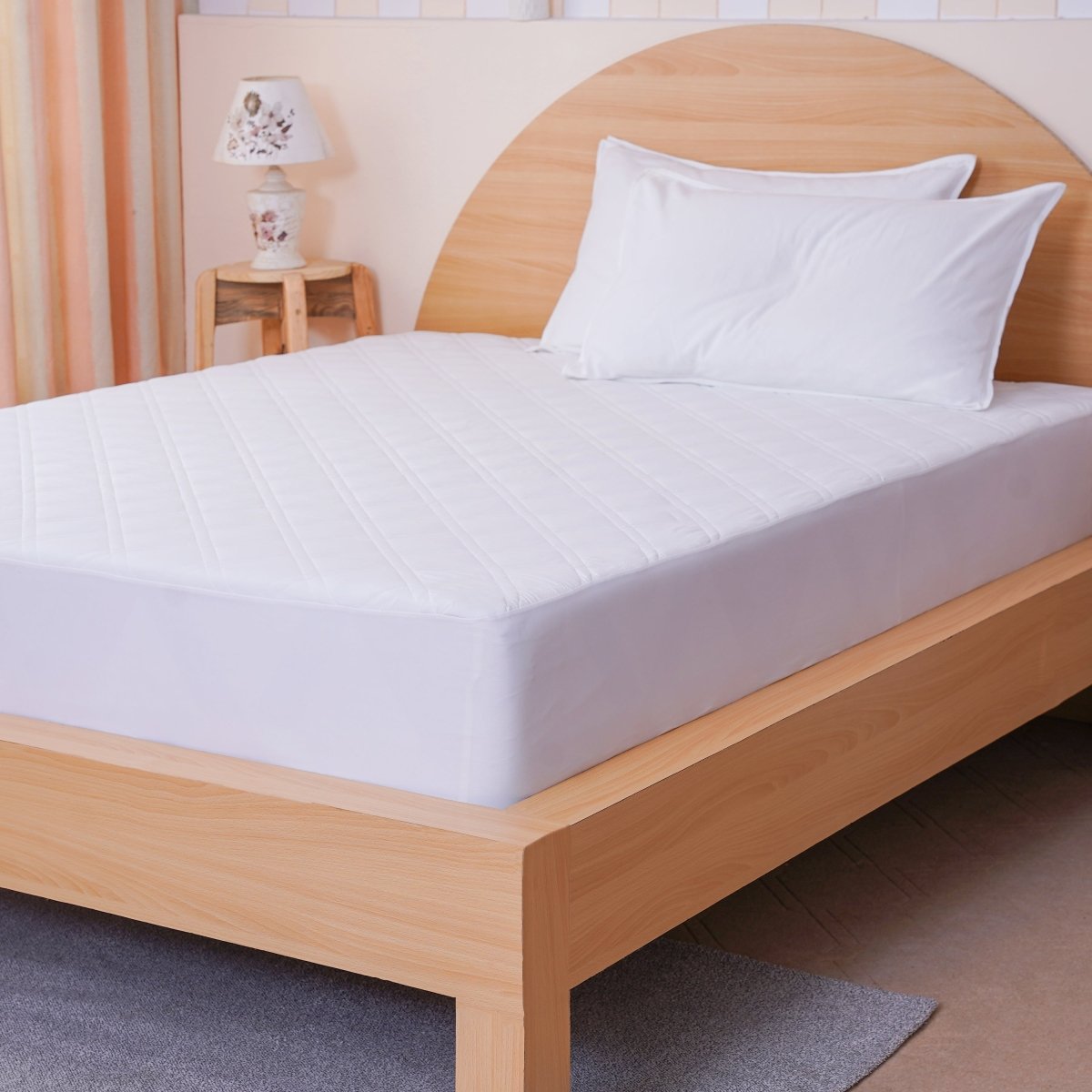 SHEET STORY Quilted Mattress Protector