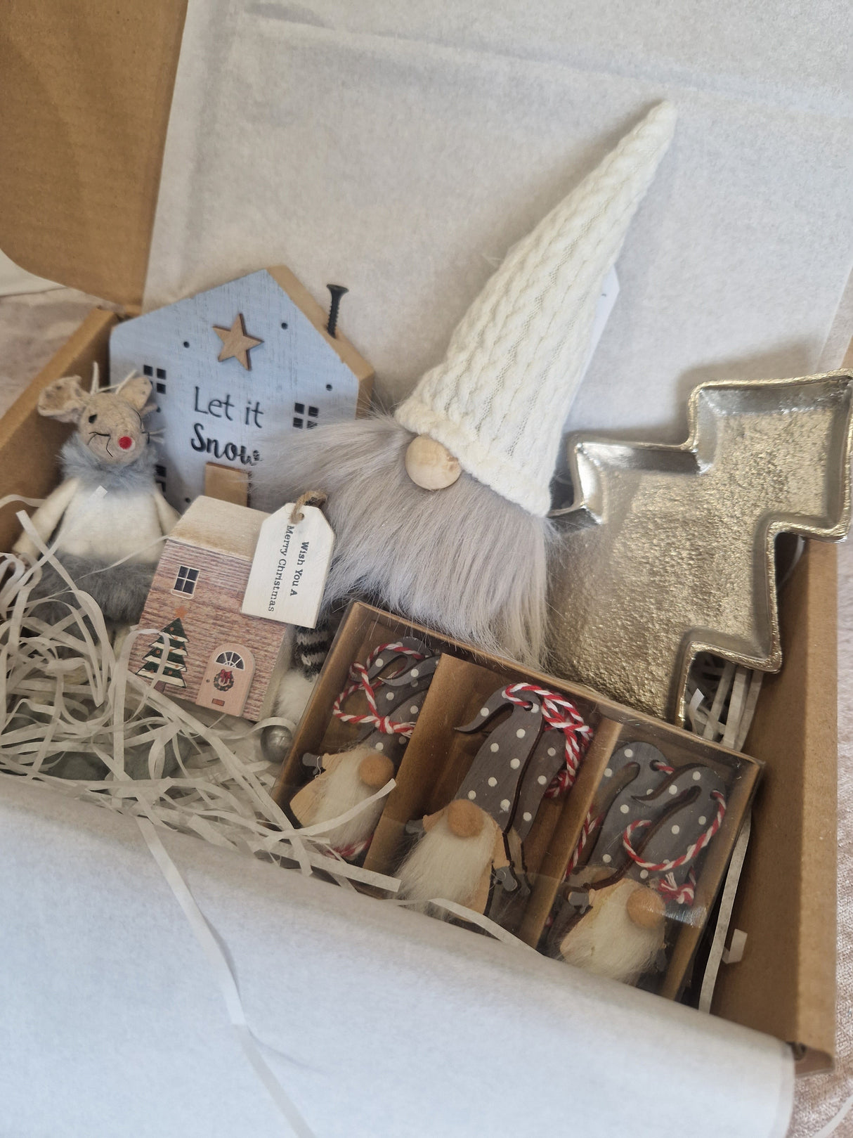 Blush & Bale Cosy Silver Gift Box