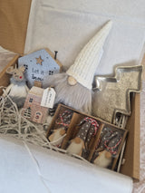 Blush & Bale Cosy Silver Gift Box
