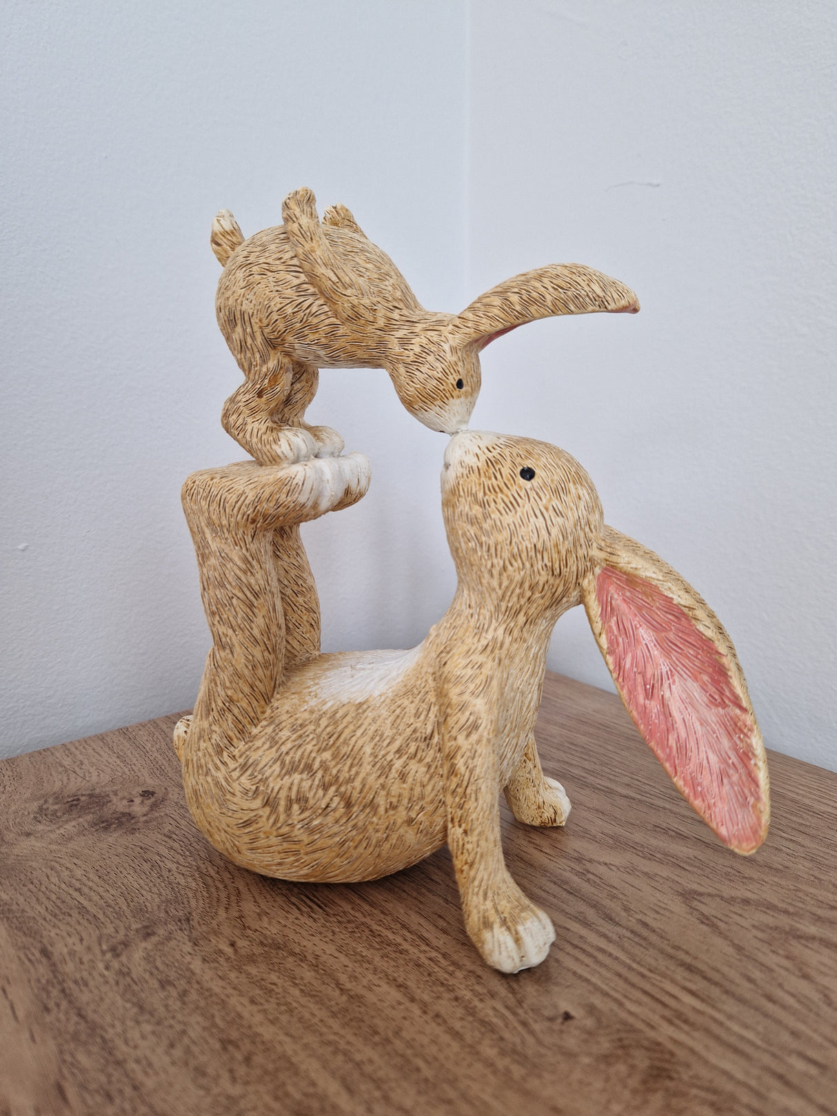 Blush & Bale Kissing Bunnies - 18cm x 17.5cm x 8.5cm