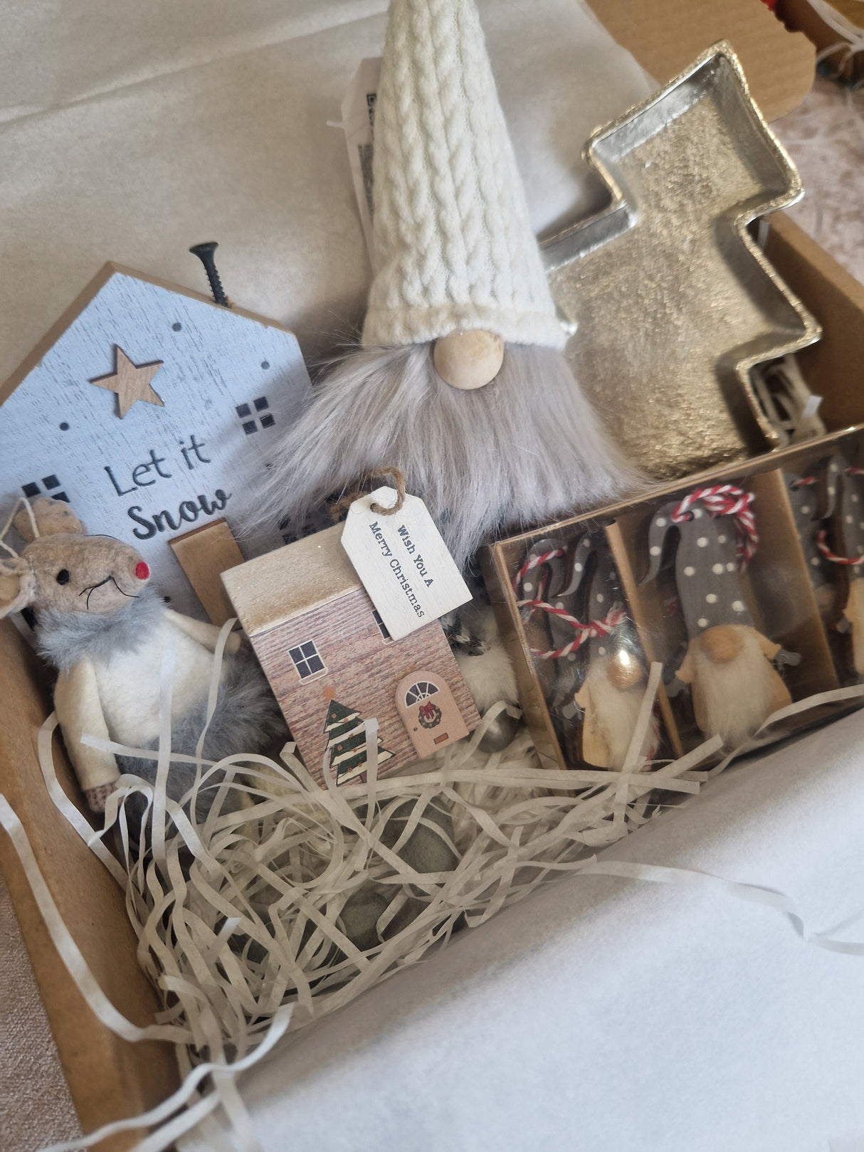 Blush & Bale Cosy Silver Gift Box