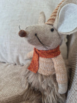 Blush & Bale Autumn Mouse Ornament Décor - 12cm x 8cm x 36cm