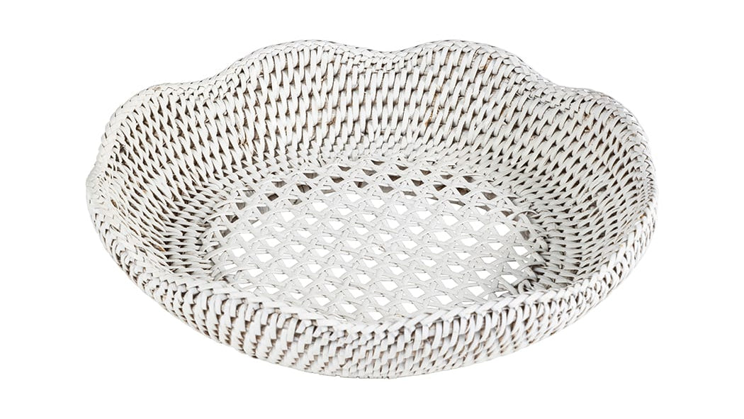 Casa by Josephine Jenno Saratoga Round Rattan Scalloped Tray - White