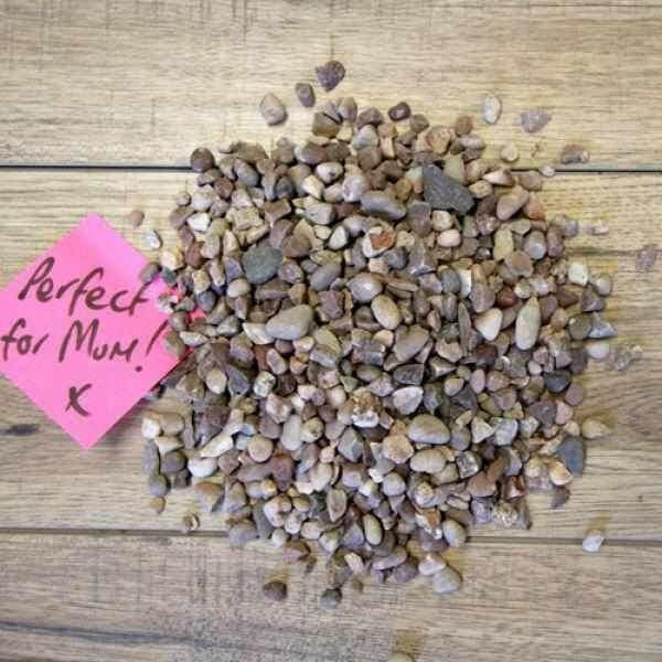 Dandy’s Staffordshire Pink Gravel Stone