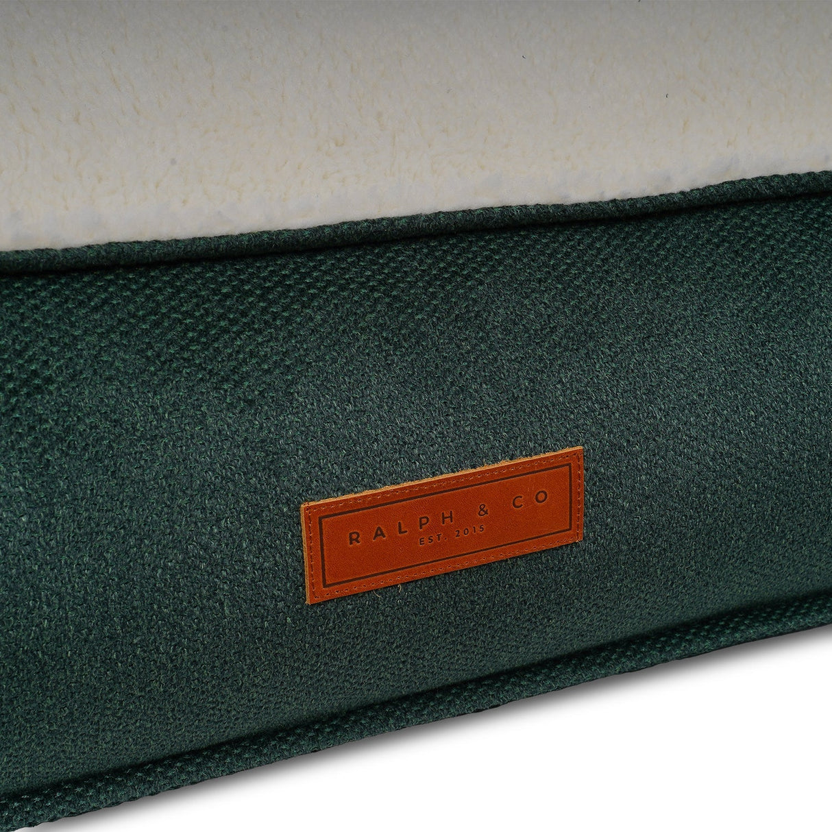 Ralph & Co Richmond Luxury Pillow Dog Bed