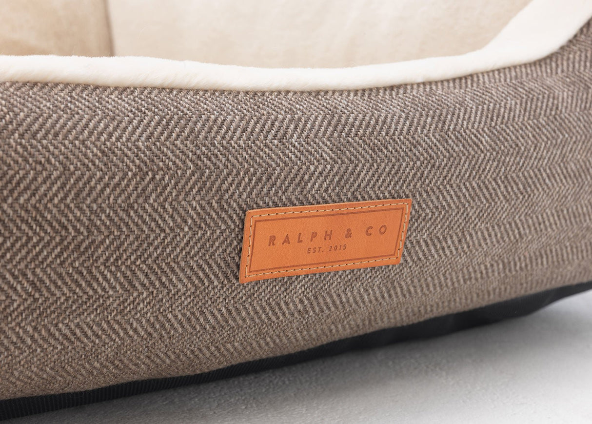 Ralph & Co Lincoln Luxury Tweed Dog Bed