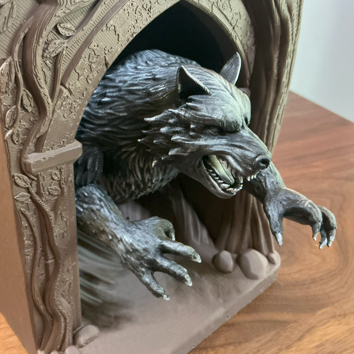 Filamora Studios Werewolf Book Nook Gothic