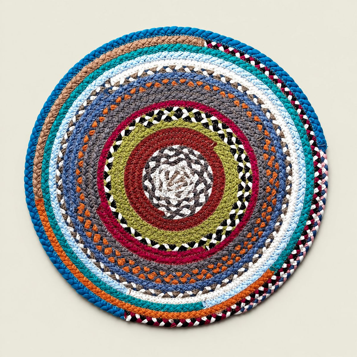 Portuguese Treasures Round Braided Cotton Placemats