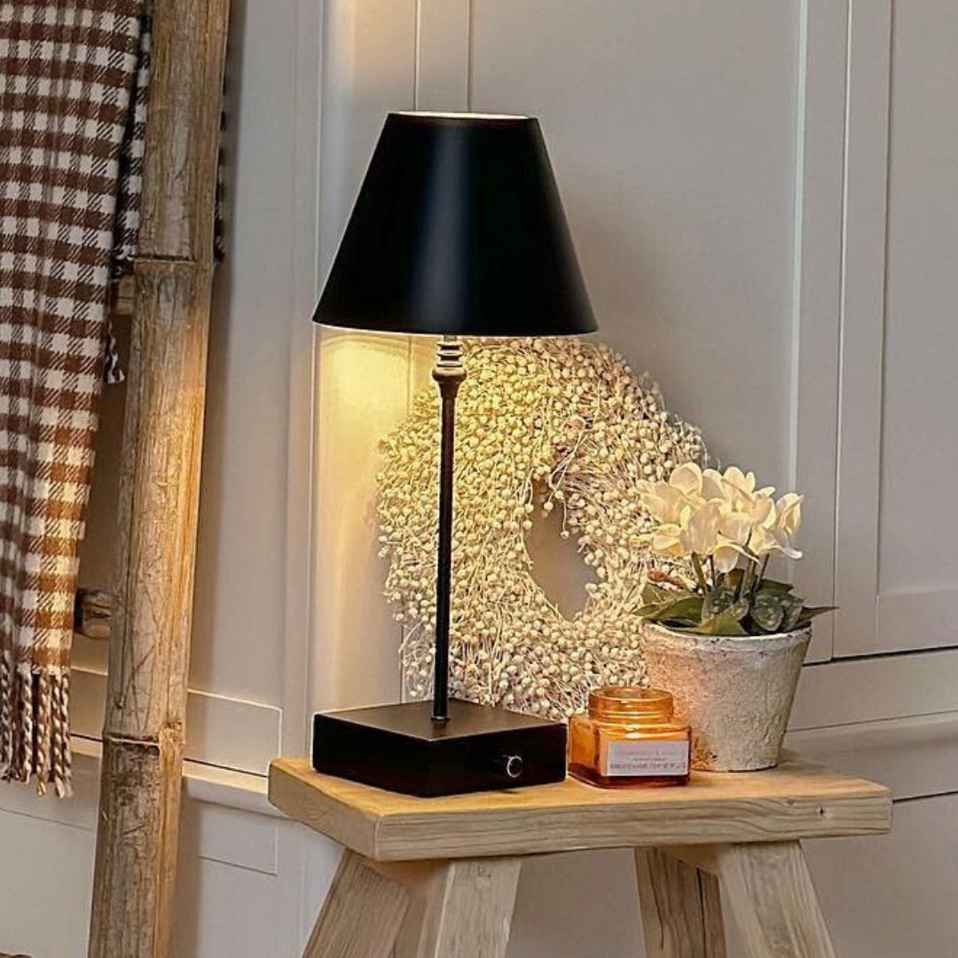 Pagazzi Lustre Black LED Rechargeable Table Lamp