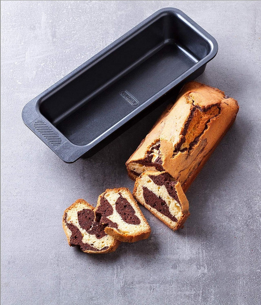 Image - Pyrex Magic Muffin Tray + Loaf Tin Pan Bundle