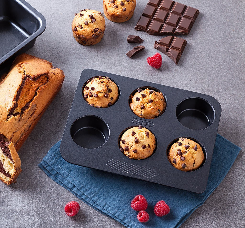 Image - Pyrex Magic 6 Cup Muffin Tray