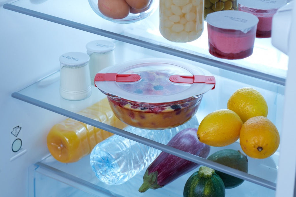 Image - Pyrex Cook & Heat Round Glass Food Container with Patented Microwave Safe Lid, 14x12x5cm