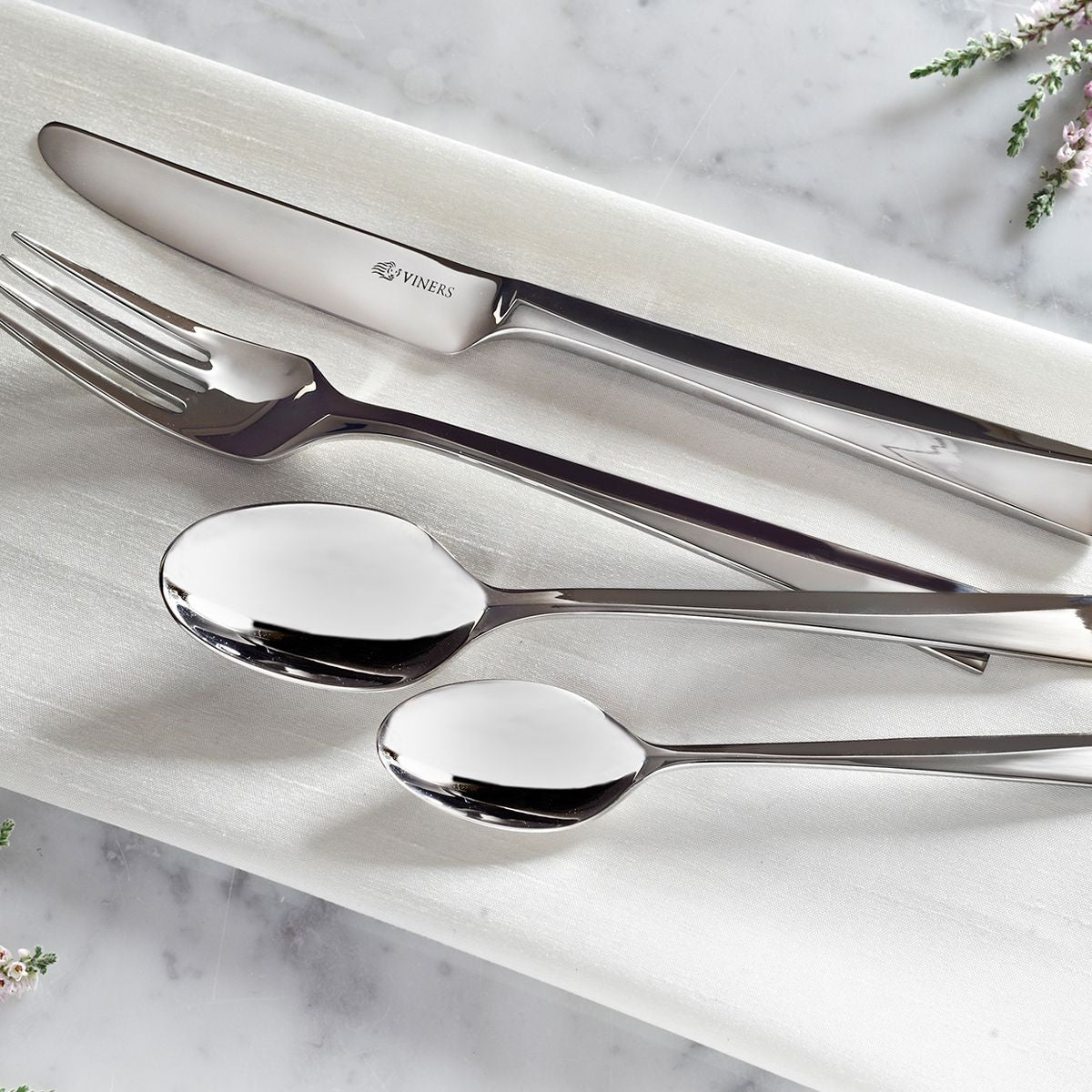 Image - Viners Mayfair 18/10 16pc Cutlery Set Giftbox