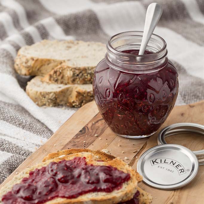 Image - Kilner Strawberry Fruit Preserve Jar, 0.4 Litre, Transparent