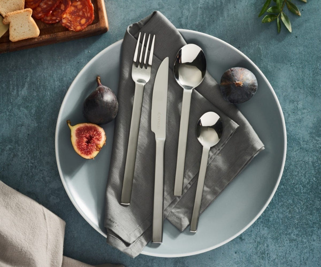 Image - Viners Savoy 18/10 16 Piece Cutlery Set Gift Box