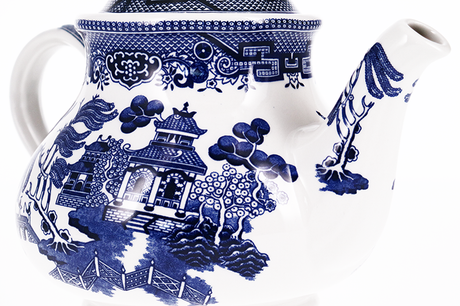 Image - Churchill Blue Willow Teapot, 1200ml, White