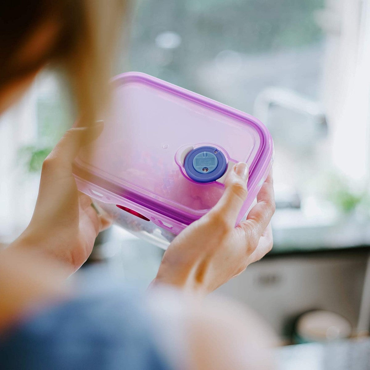 Image - Tala Push & Push Food Storage Container With Date Dial And Steam Release 1250ml