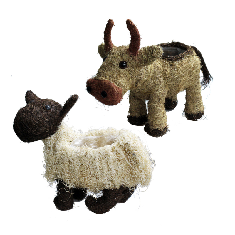 Image - Kingfisher Small Rattan Planter Assorted, Cow or Sheep