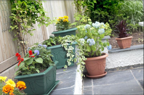 Image - Whitefurze Venetion Garden Plant Pot Saucer, 43cm, Black