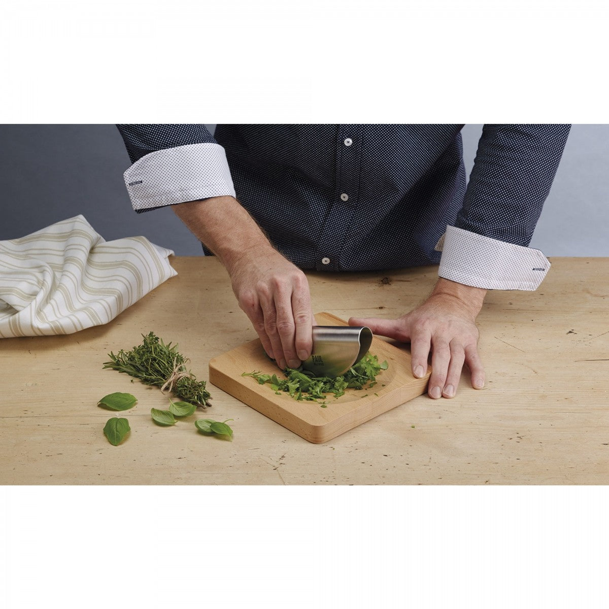 Image - Paul Hollywood by Kitchen Craft Mezzaluna Set, 20cm x 20cm, Beechwood