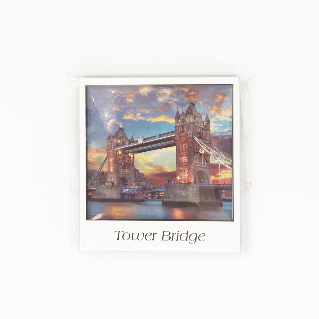 Image - Elgate London Wood 2D Magnet of Tower Bridge Souvenir