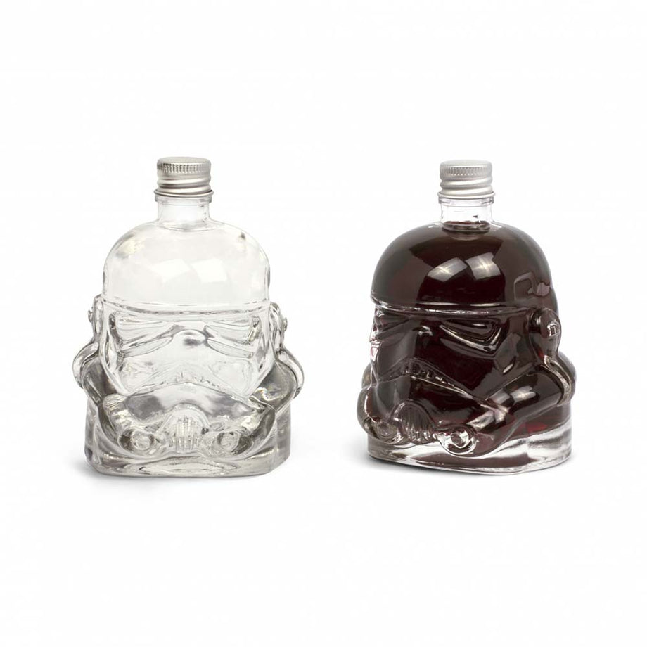 Thoughtfully Cocktails, Original Stormtrooper Make Your Own Infused Gin  Gift Set, Includes Stormtrooper Helmet Shaped Glass Bottle with a  Collection