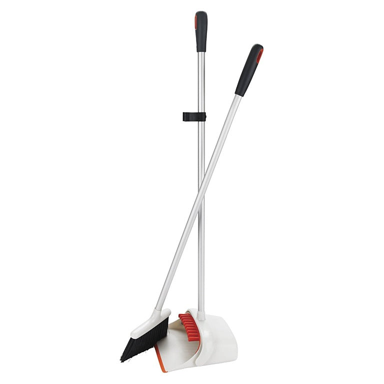 Image - OXO Good Grips Upright Sweep Set