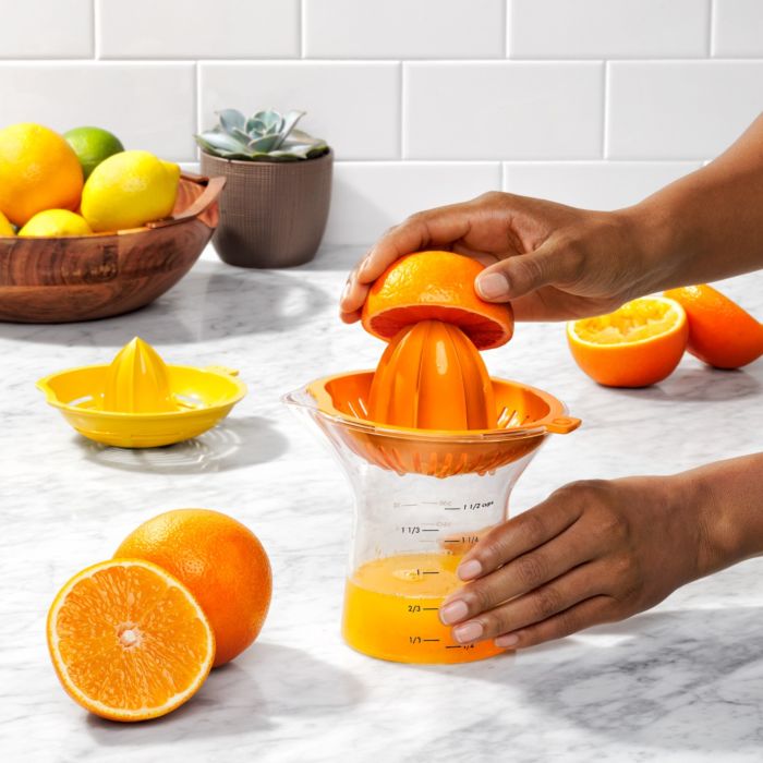 Image - OXO Good Grips 2-in-1 Citrus Juicer