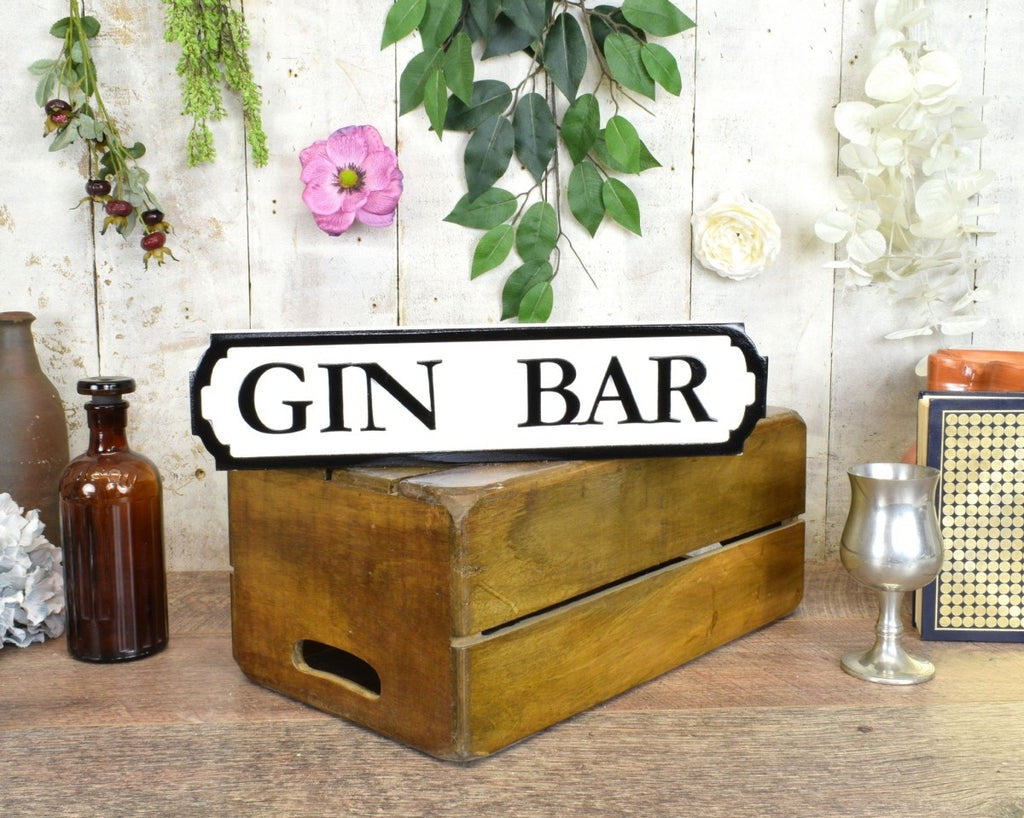 Image - Vintage Mini Street Gin Bar Sign