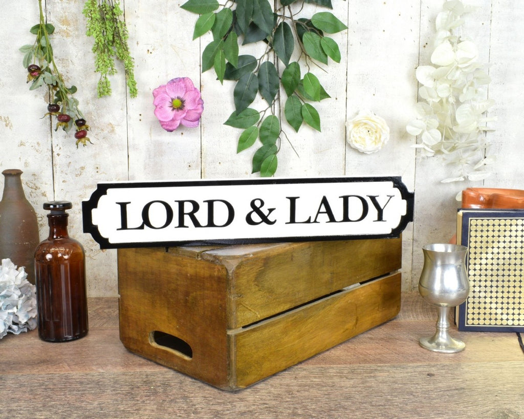 Image - Vintage Mini Street Lord and Lady Sign